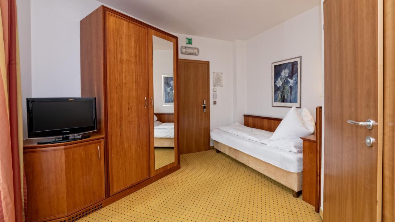 Hotel Millanderhof Bressanone Bagian luar foto