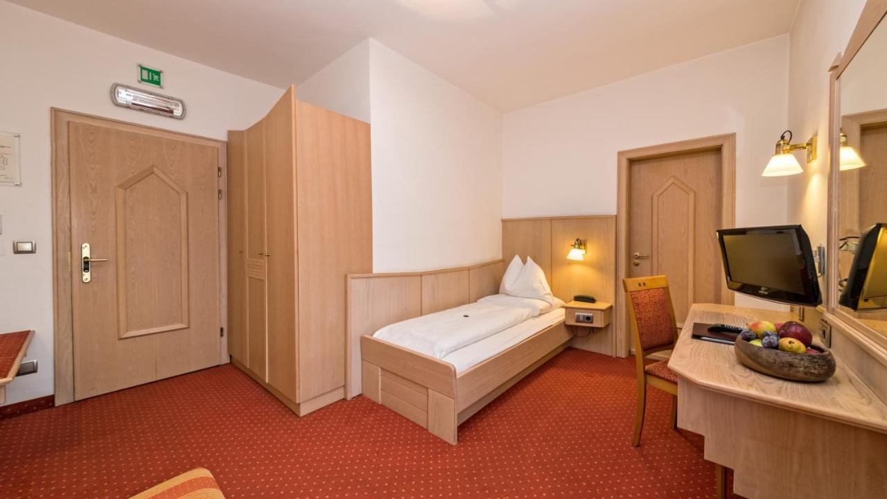 Hotel Millanderhof Bressanone Bagian luar foto